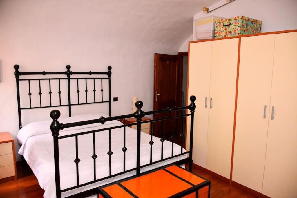 Casa Vacanze E Brevi Periodi Alla Porta Etrusca La Panchina Al Sole โวลแตร์รา ภายนอก รูปภาพ